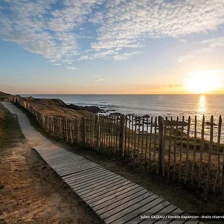 Independant Au Calme