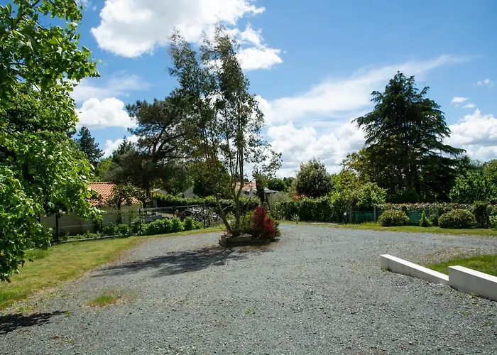 招待所 Independant Au Calme 3*