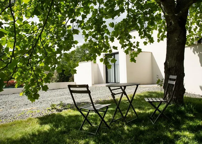 招待所 Independant Au Calme 3*